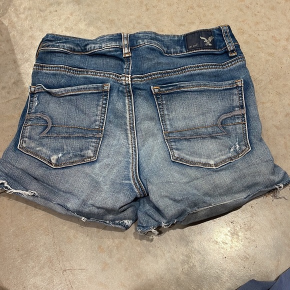 American Eagle shorts - Picture 2 of 2
